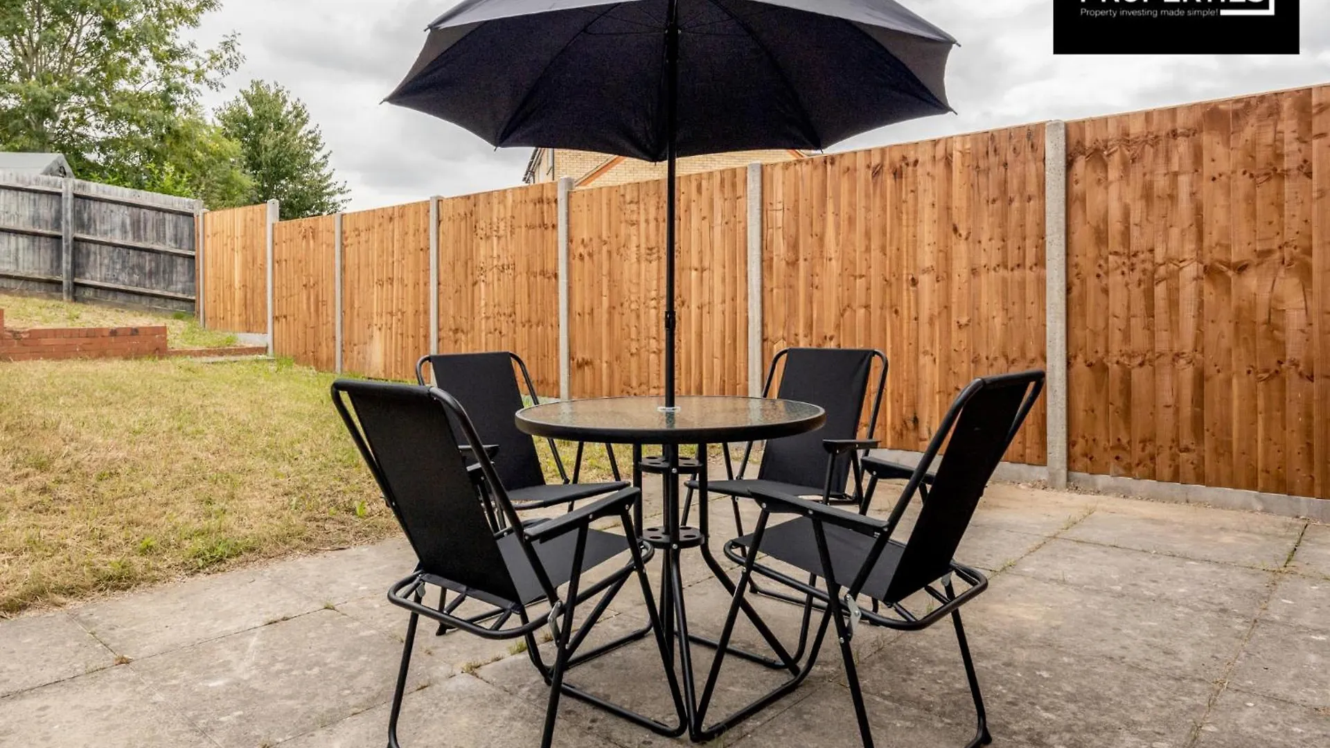 Jesswood Properties: Spacious 3BR Near Luton Airport with Free Parking United Kingdom